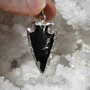 Pendentif pointe de flèche Obsidienne noire