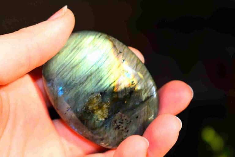 Galet Labradorite Qualité AAA 73g – Image 2
