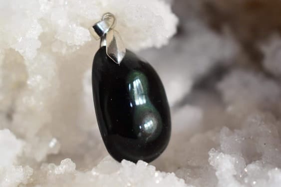 Pendentif Obsidienne Oeil Céleste forme libre