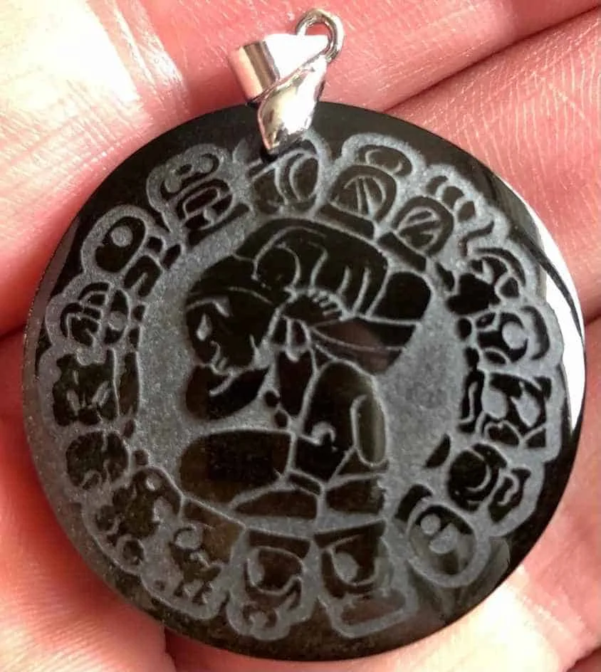 Pendentif Maya Obsidienne dorée